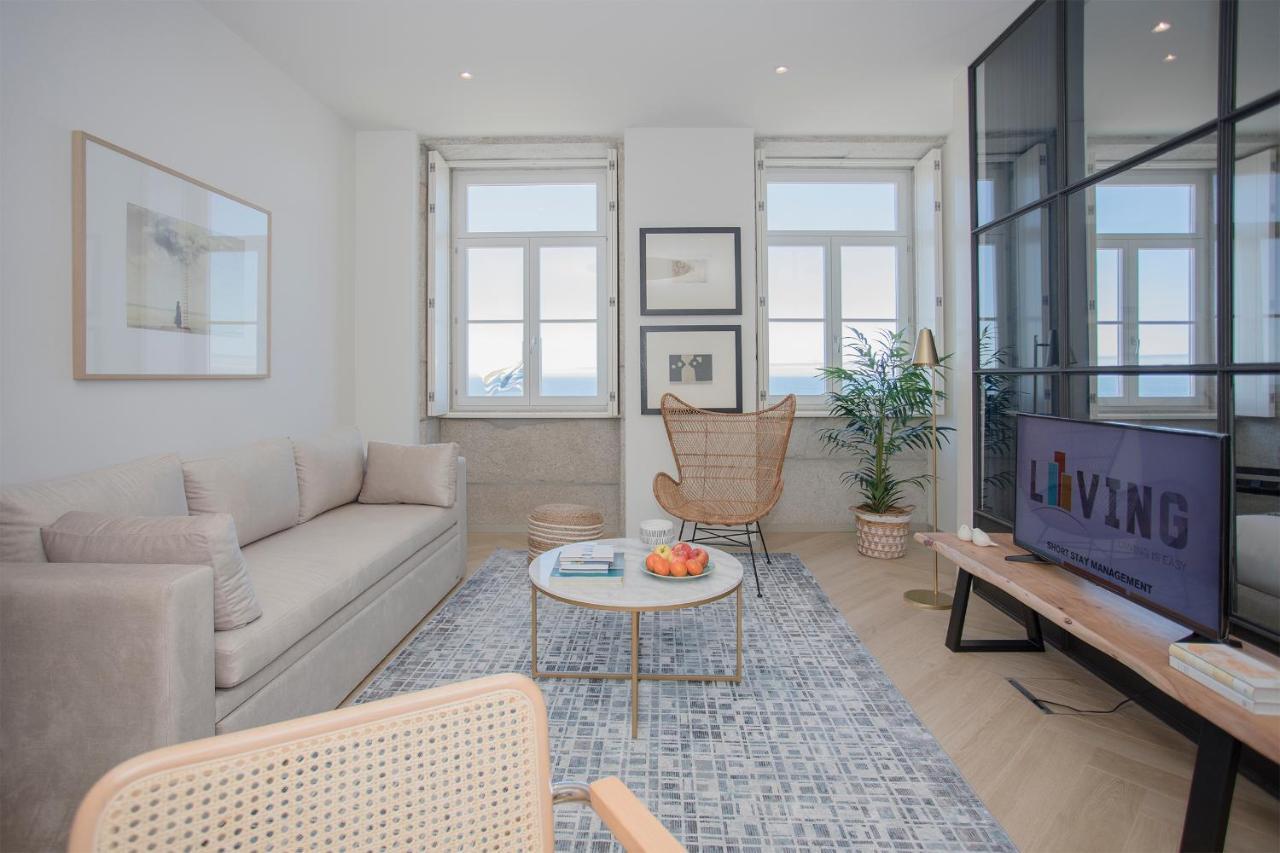Liiiving In Porto - Luxury Beachfront Apartments Exterior foto