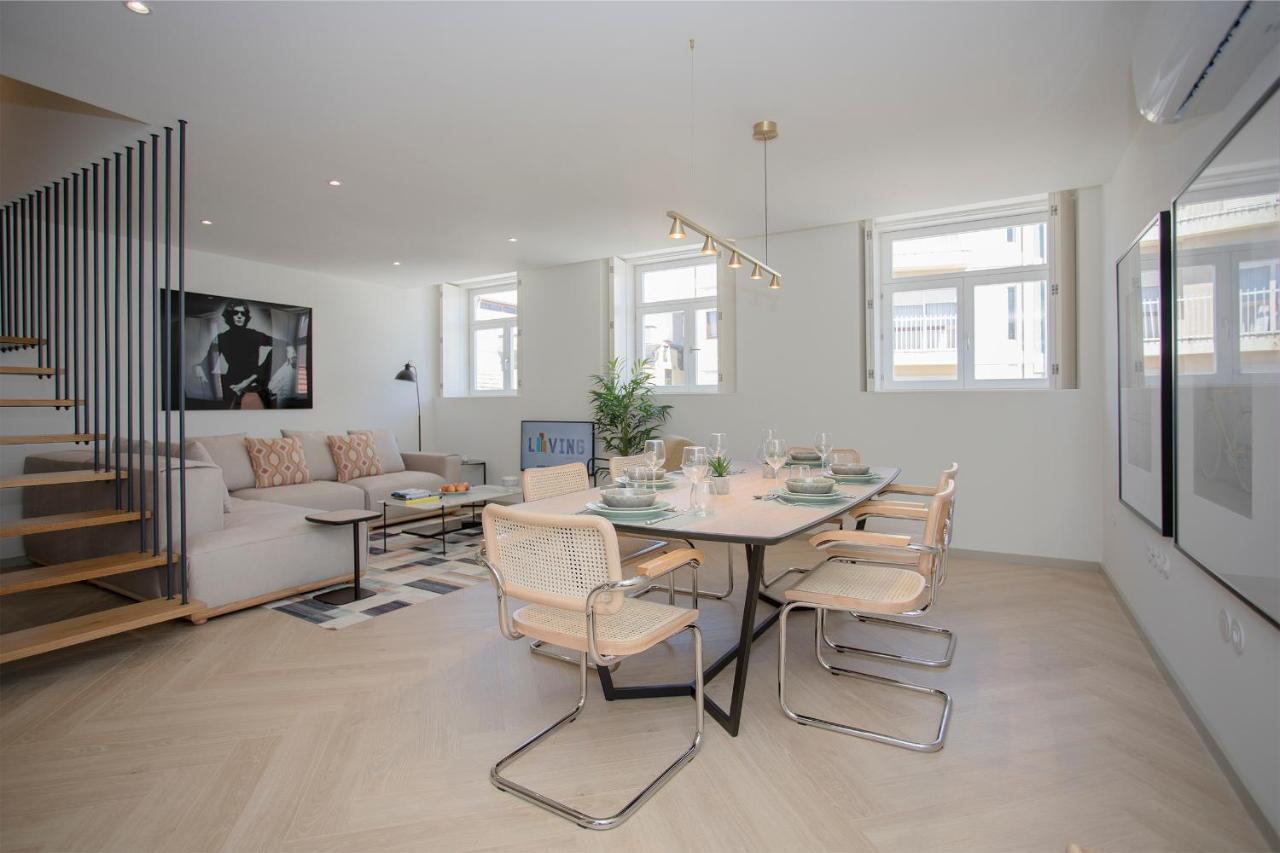 Liiiving In Porto - Luxury Beachfront Apartments Exterior foto